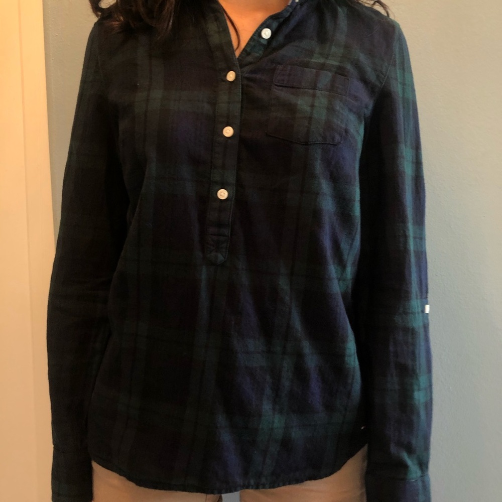 TOMMY HILFIGER shirt